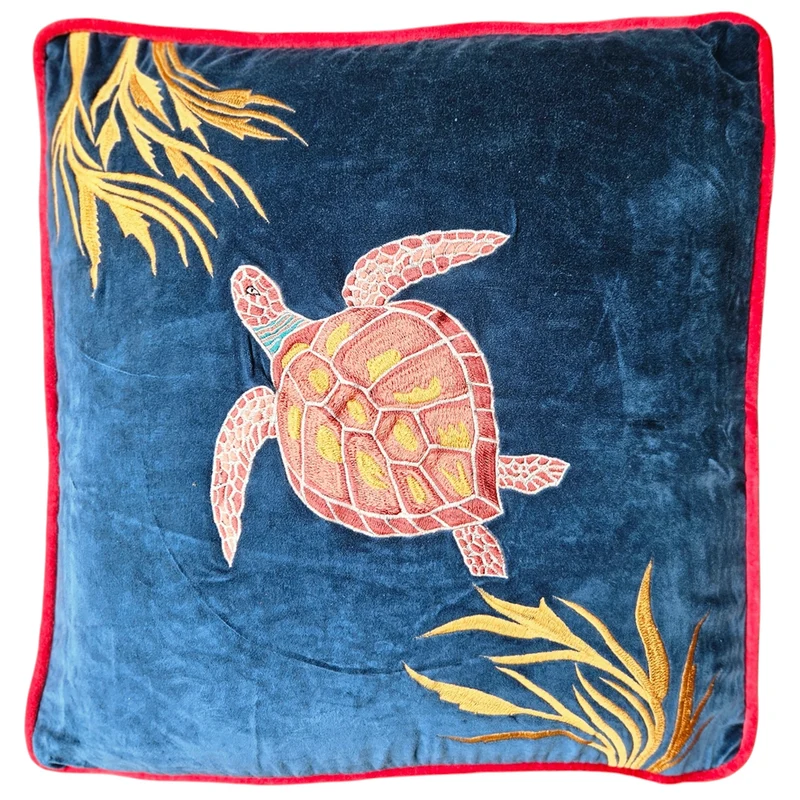 Kissen „Turtle“ aus Baumwoll-Samt 50 × 50 cm