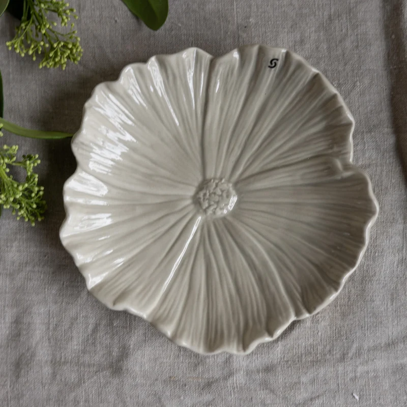 Storefactory BLOMSTER Tablett beige L