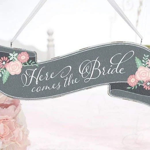 Schild Here comes the Bride & Just Married