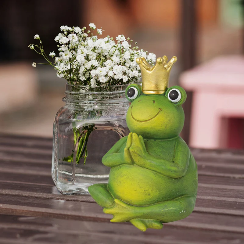 Riffelmacher Yoga Froschkönig 20 cm 07981 | Dekofigur