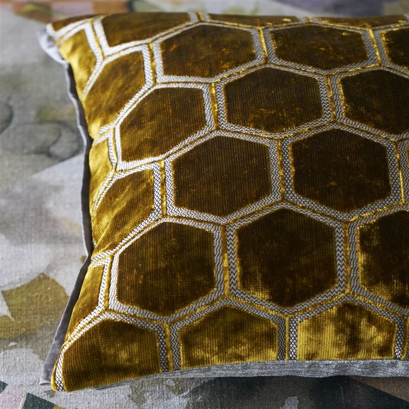 Kissen MANIPUR OCHRE Samt, 43 x 43 cm