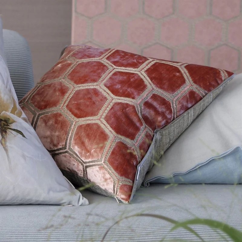 Kissen MANIPUR CORAL Samt, 43 x 43 cm
