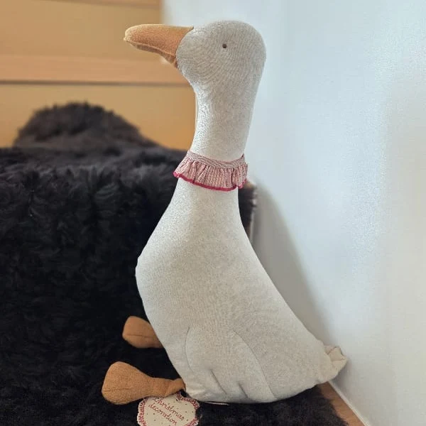 Maileg GANS natur mit roter Halskrause ca. 40 cm Stofftier Weihnachtsgans Landhausdeko