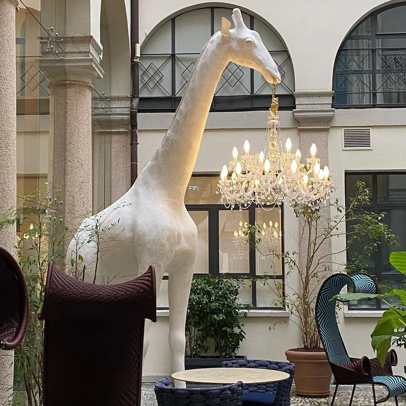 Giraffe in Love XL Outdoor, H 4 Meter - schwarz oder weiss