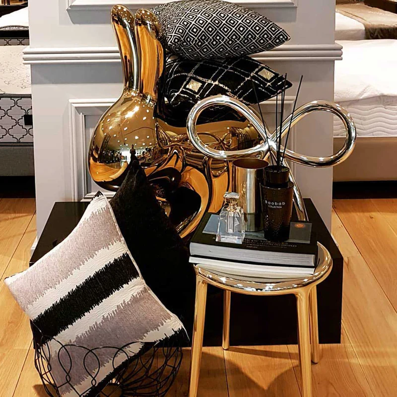 Stuhl RIBBON Metal Finish in Silber