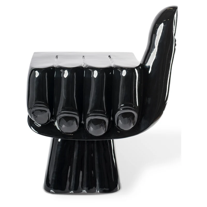 Design FIST CHAIR in schwarz 54x38x67