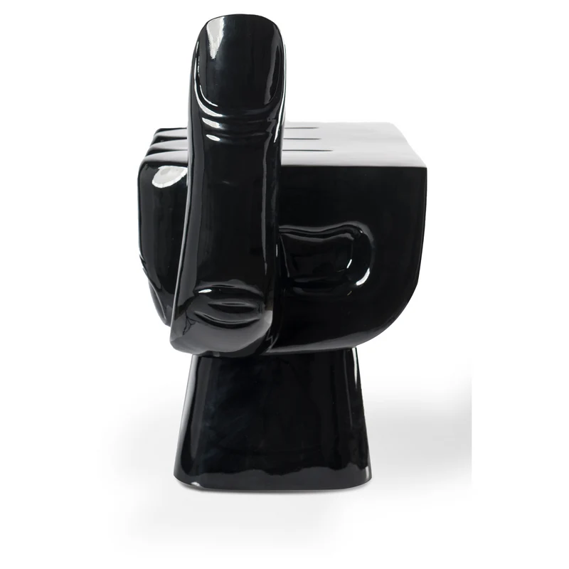 Design FIST CHAIR in schwarz 54x38x67