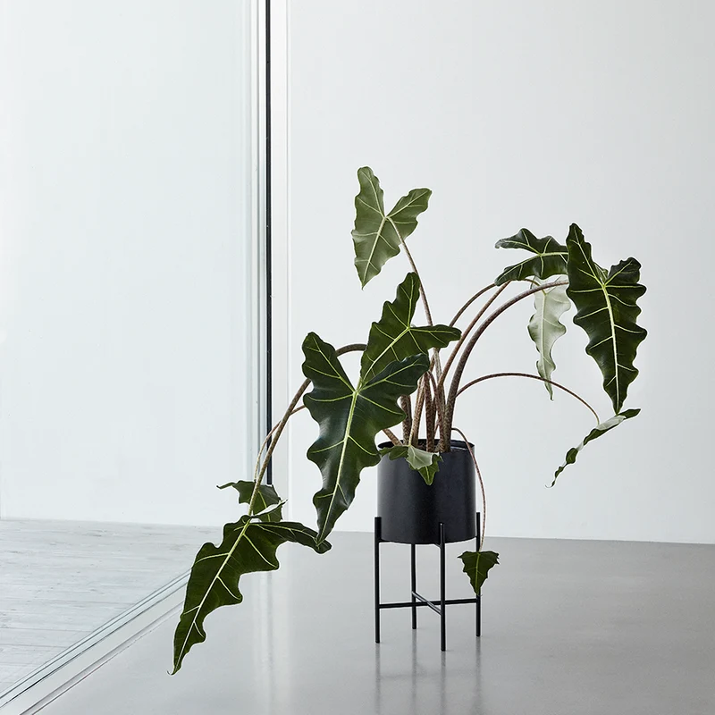 Blumentopf mit Gestell - Hübsch Interior
