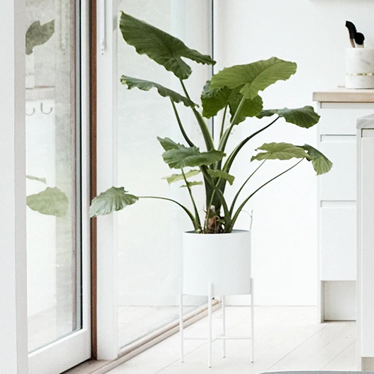Blumentopf mit Gestell - Hübsch Interior