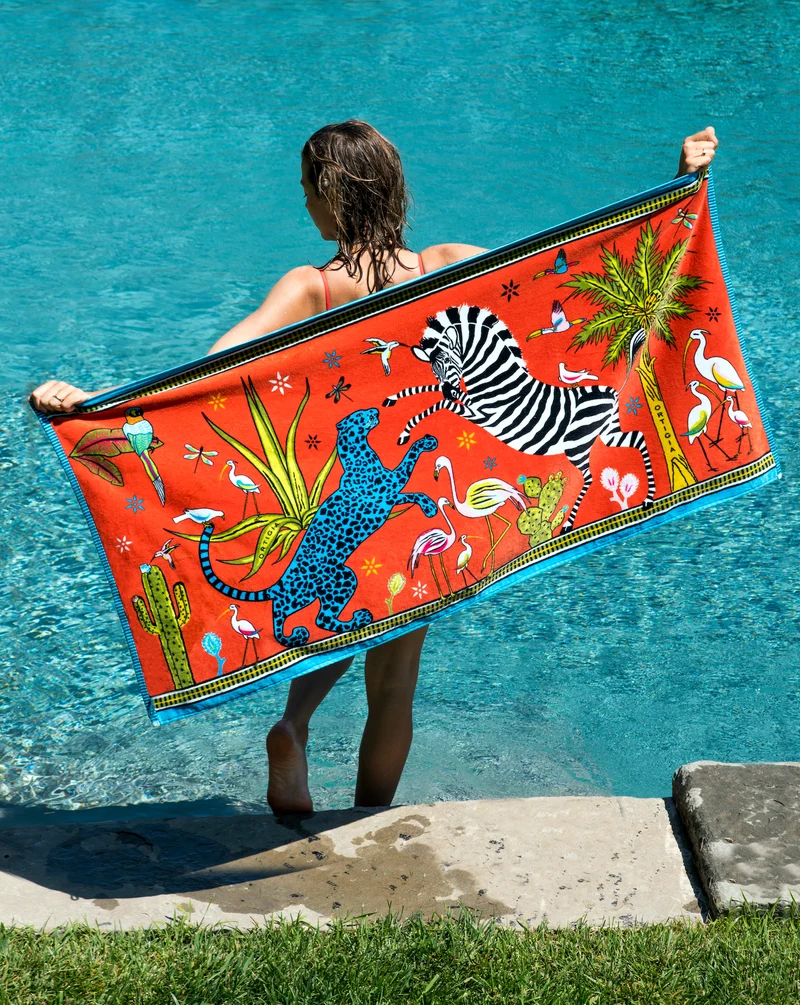 Strandtuch JUNGLE Design in rot