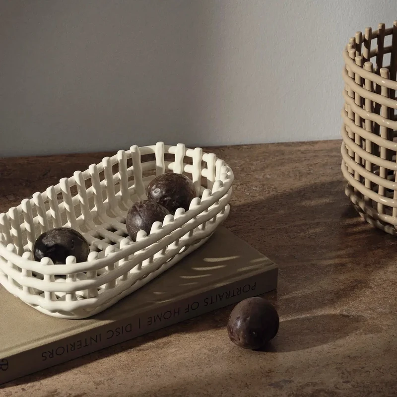 Ceramic Basket Obstschale Keramik geflochten - ferm LIVING