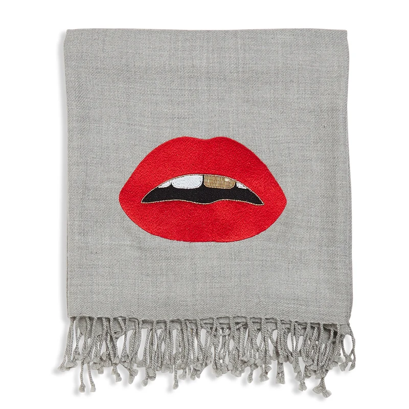 Plaid LIPS Merinowolle hellgrau