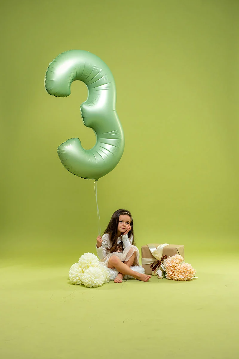 Riesenzahl Folienballon 26"/66cm | Satin Olive #3