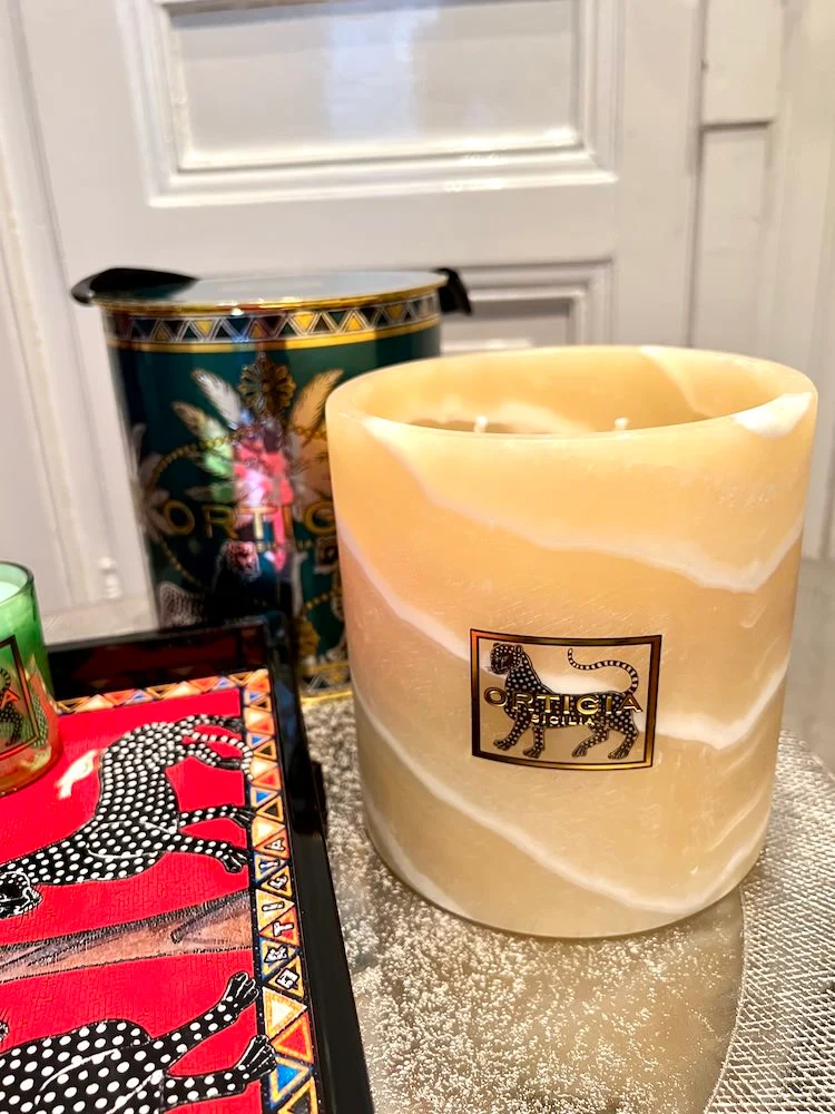 Alabaster Duftkerze AMBRA NERA, 1kg Wax
