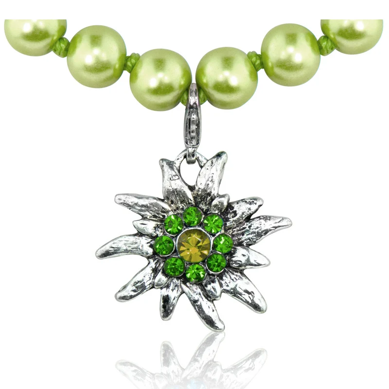 Farbige Perlenkette mit Edelweißanhänger