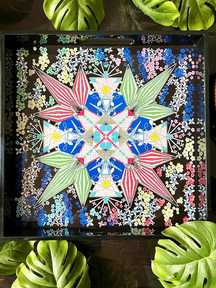 Lacktablett FLOWER GALAXY quadratisch