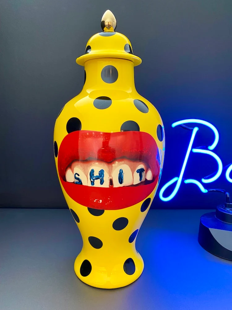 Vase mit Deckel SHIT gelb-schwarz Ø19,5x46,5 cm