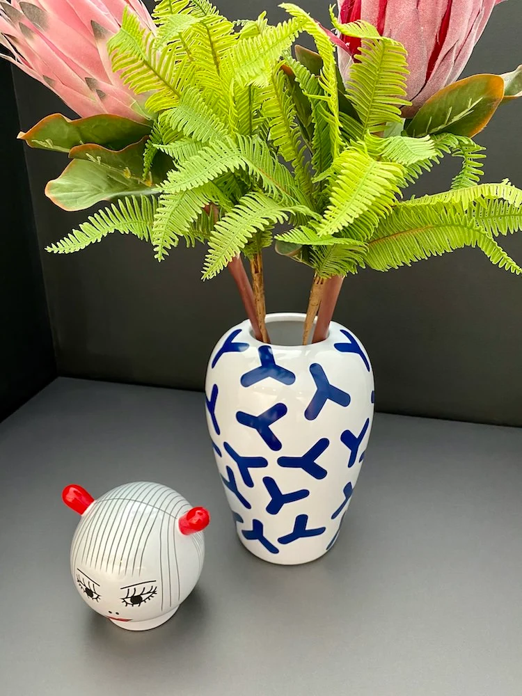 Vase mit Deckel CANOPIE ZOÉ weiß-blau Ø17x25,5 cm