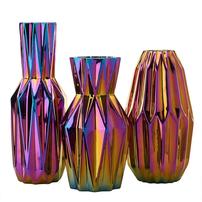 Vase 'OILY FOLDS' S-Faltenvase Ø17 x H32 cm