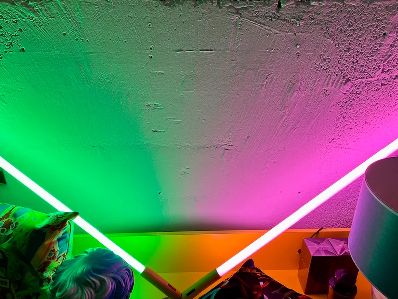 Neon-Leuchte 'LINEA LED PINK'