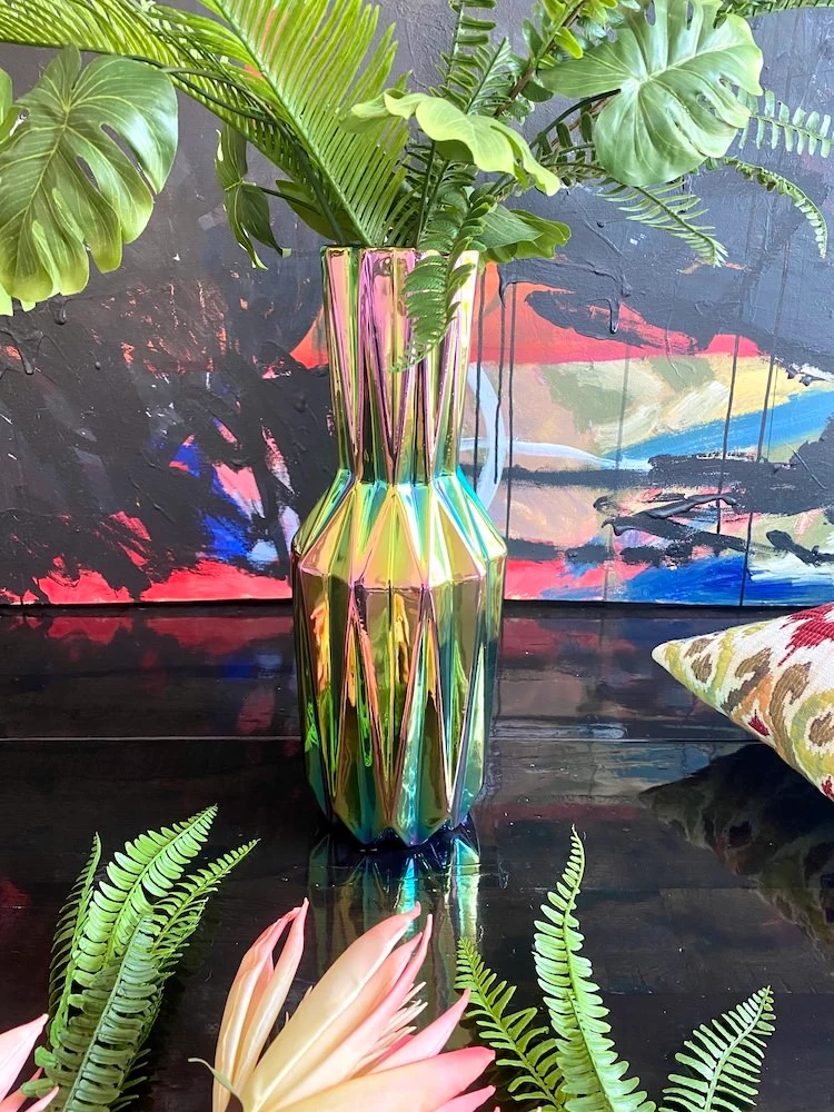 Vase 'OILY FOLDS' L-Faltenvase Ø14 x H41,5 cm