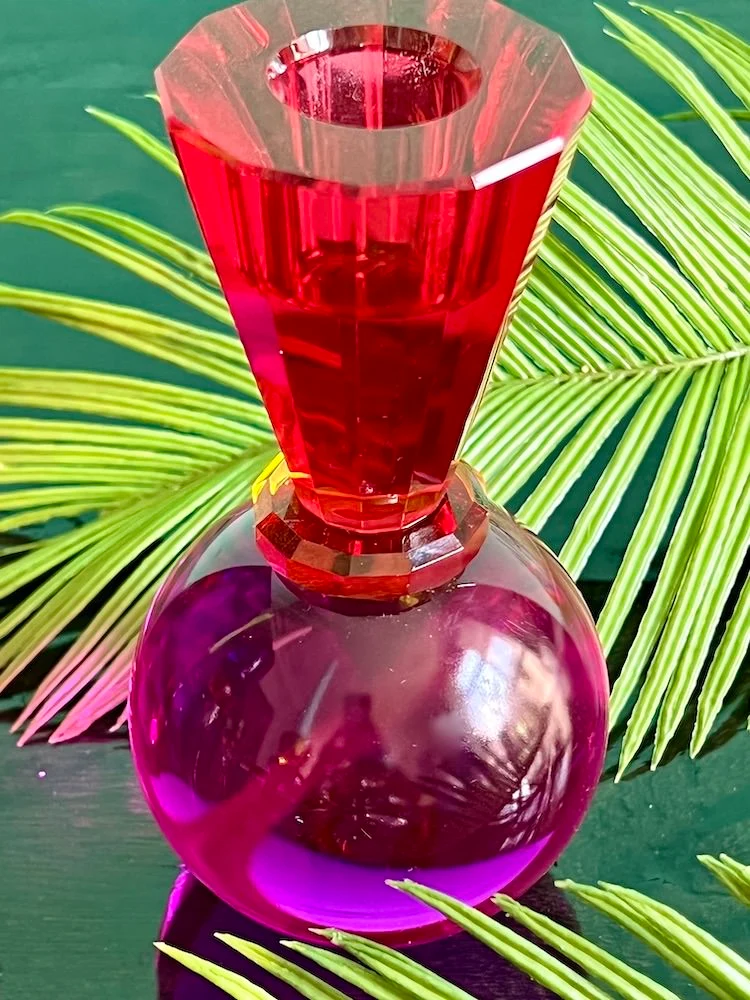 Kerzenhalter SARI KUGEL in rot, pink