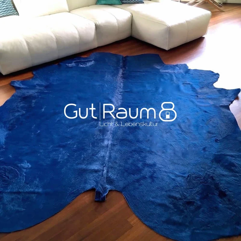 Kuhfell Teppich in Skyline-Blau