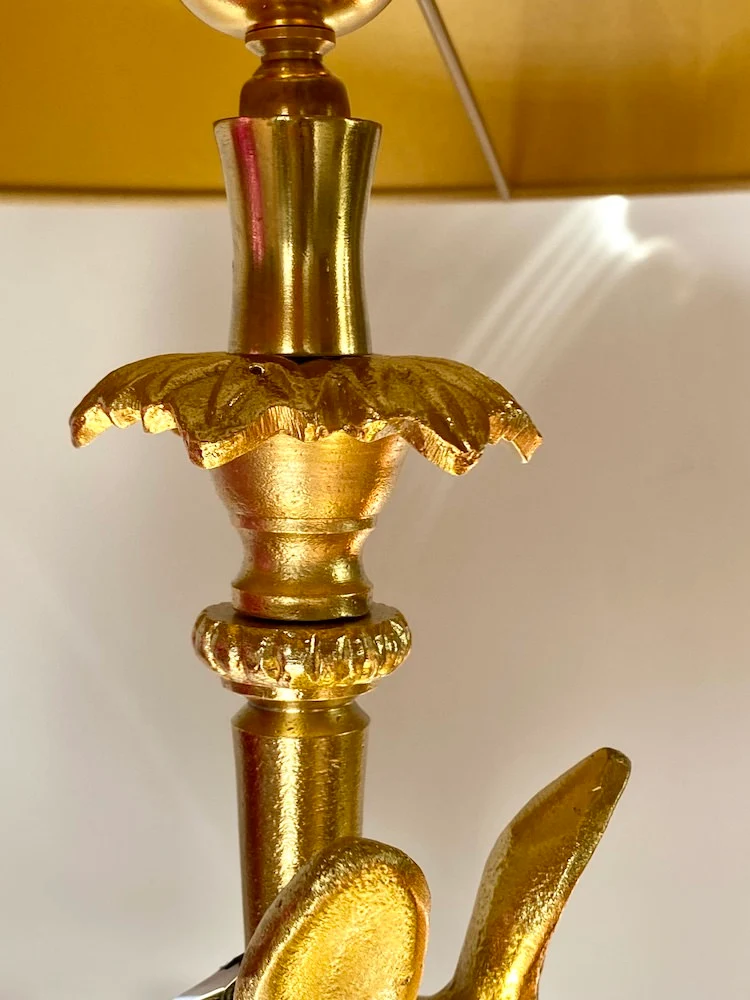 Tischlampe 'CAPRILLI' Satin goldenes Pferd 90 cm
