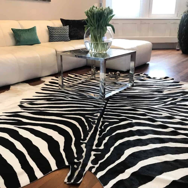 Kuhfell Teppich ZEBRA-Design naturel