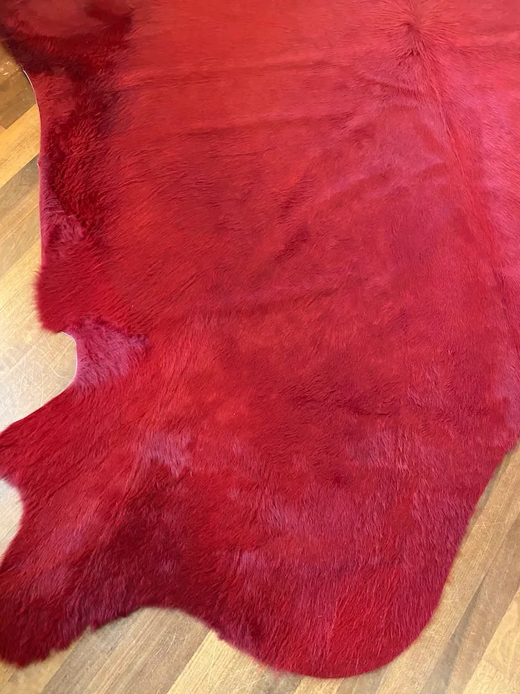 Kuhfell Teppich in Rot