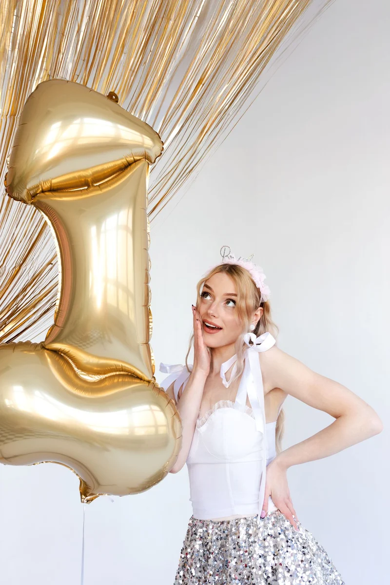Shape Folienballon "Penis" Gold | 46 x 88 cm