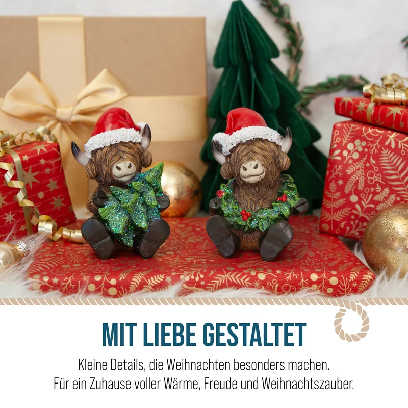 Highland Kuh Figuren 2er Set – Poly, 10,5 cm mit Zipfelmütze