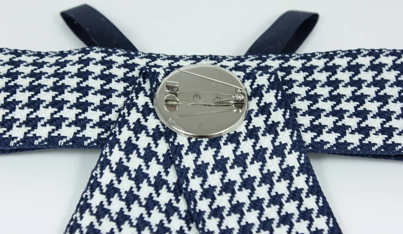 Brosche Barock Schleife mit eckigem Schmuckstein - Kariert - Blau