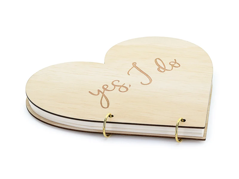 Gästebuch aus Holz "Yes, I do" | Herzform 26,5×25cm