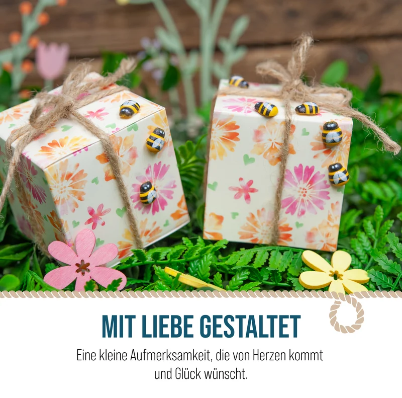 Holzbienen Deko mit Klebepunkt, ca. 1,5 cm, 40er-Set