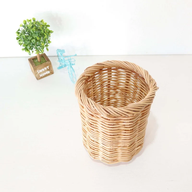 Wa Rin Ram Pai Rattan Utensil Basket - 6 inches