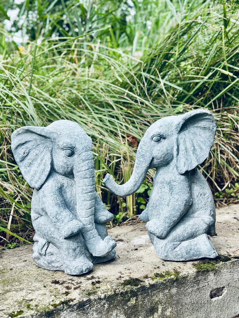 Figur Elefant (sitzend / kniend)