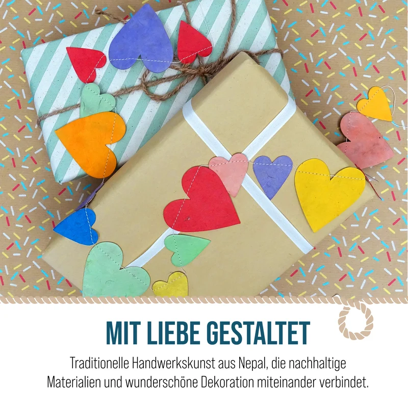 Bunte Herzgirlande in Herzen in zwei Größen, mehrfarbig, 4-7 cm