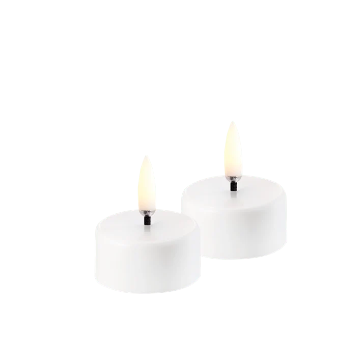 LED-Teelicht aufladbar á 2 Stück (3,9 x 2,3 cm)