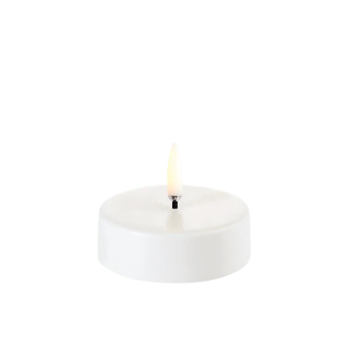 LED-Teelicht "Maxi" glatt (6,1 x 2,2 cm)