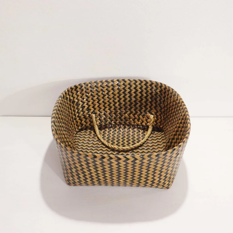 WA LAI Wicker Basket (14 Inches)