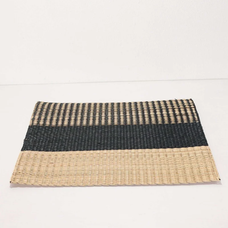 WI RA KAN - Woven Boho Placemats