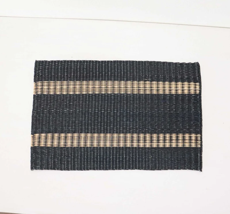 RUN CHI TA - Woven Boho Placemats (Sedges)