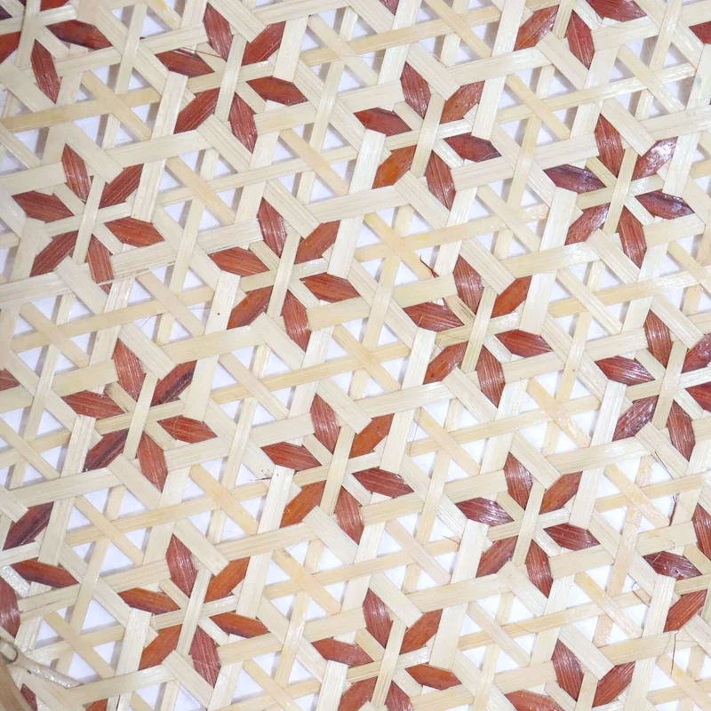Natural & Red-Brown Bamboo Wall Plate Decor — Boho Handwoven Star-Pattern Wicker Wall Art, 8 in