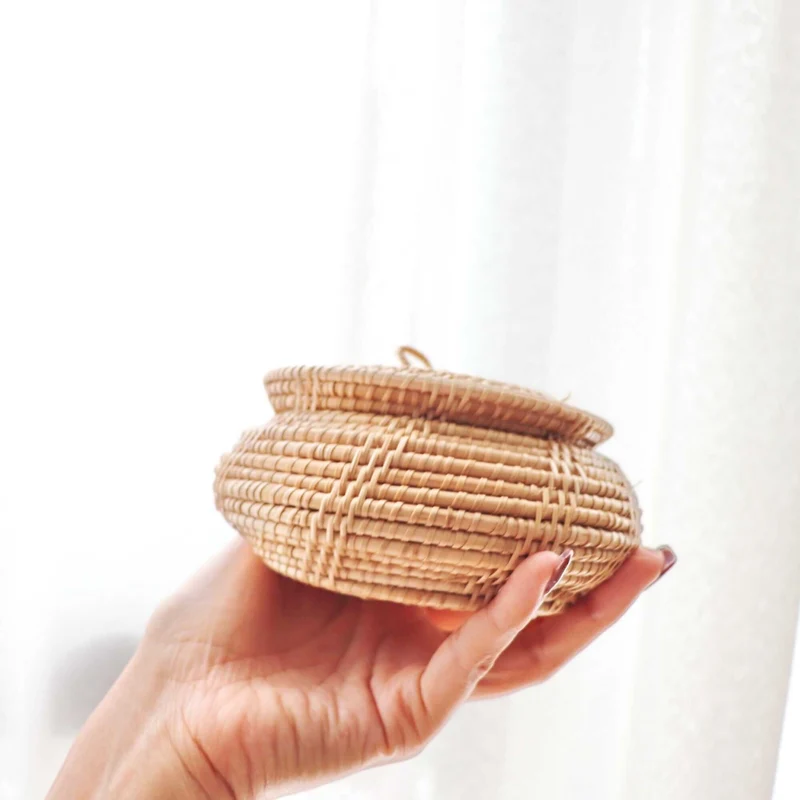 SA NA Rattan Storage Box with Lid