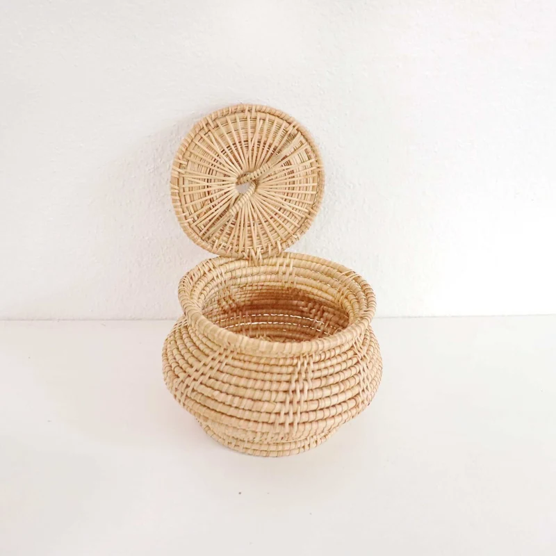 SA NA Rattan Storage Box with Lid