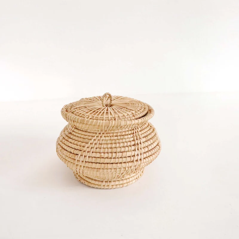 SA NA Rattan Storage Box with Lid