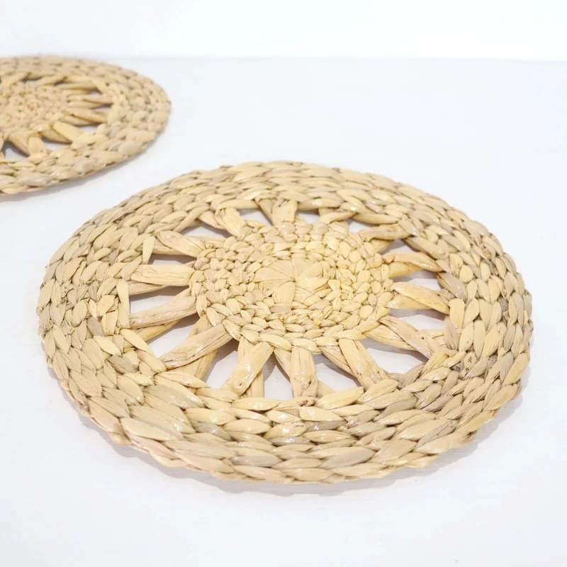 YA NI SA - Water Hyacinth Boho Placemats