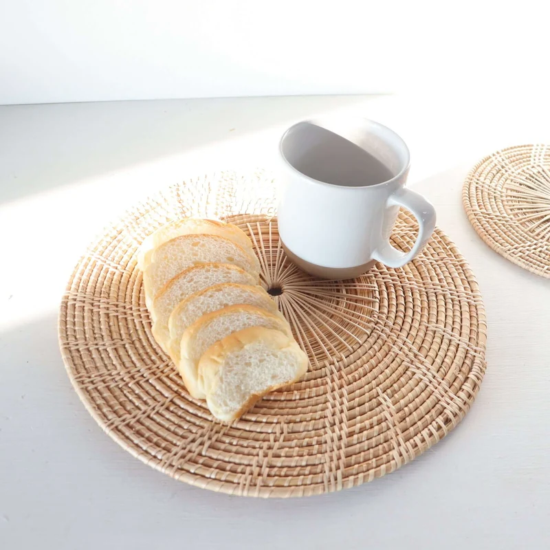 DOL LA VA - Rattan Placemat & Plate