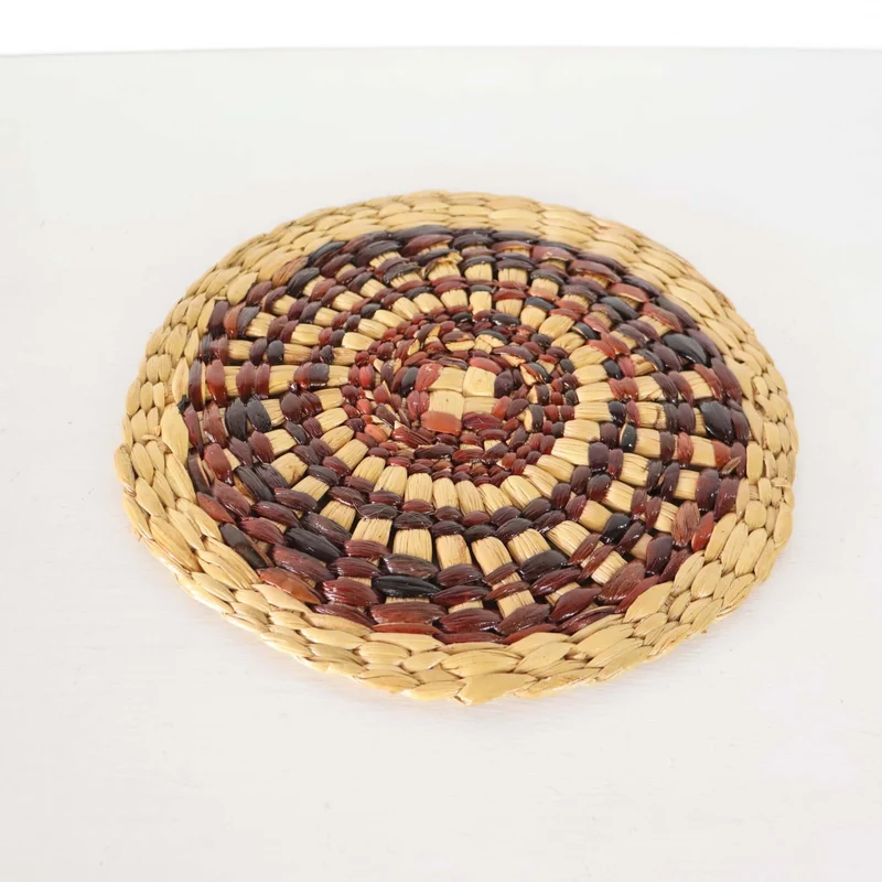 JI RA PREE YA - Water Hyacinth Boho Placemats